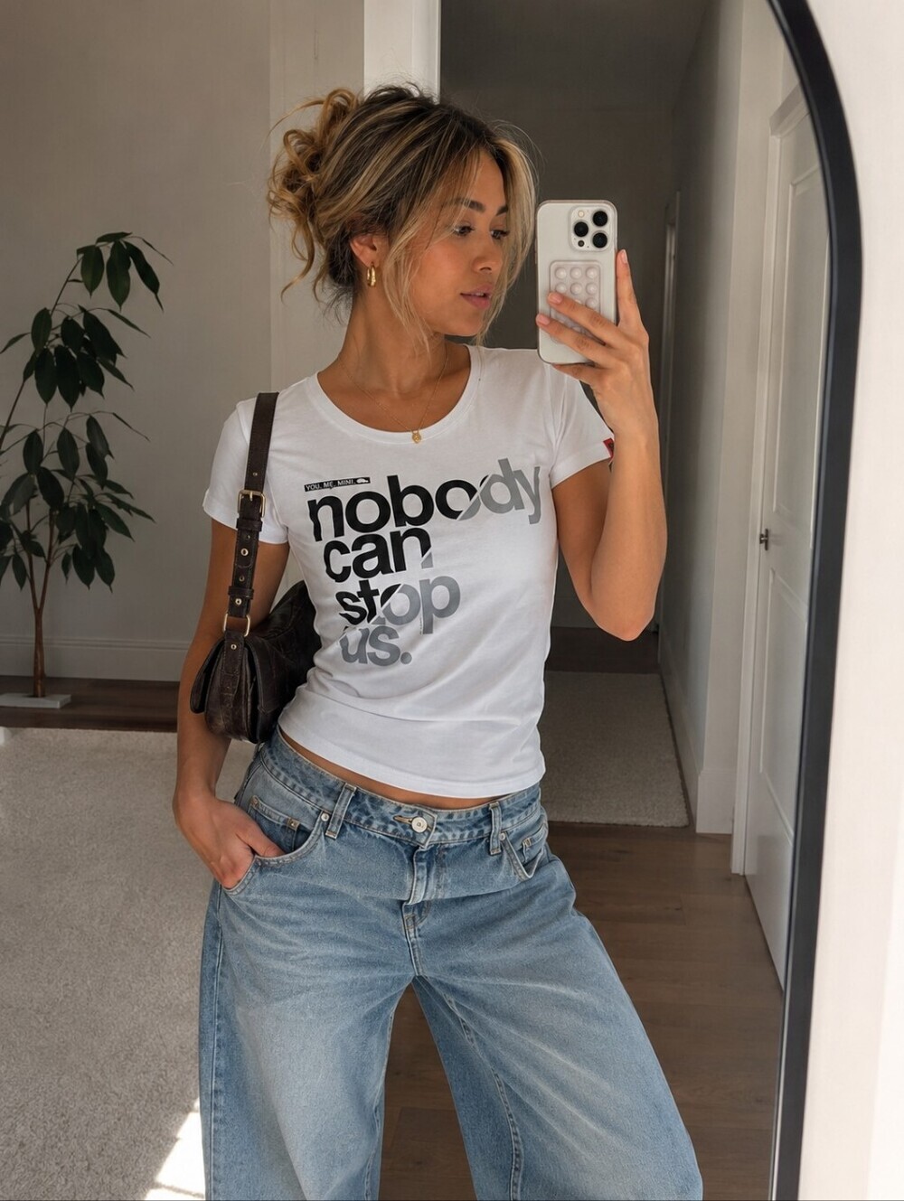 MINI Cooper Nobody Can Stop Us Graphic Tee White Cotton Y2K Medium
